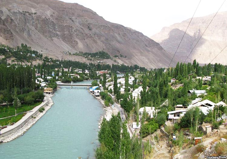 مرکز ولسوالی کران و منجان به‌گونه‌ی کامل در کنترل طالبان درآمد