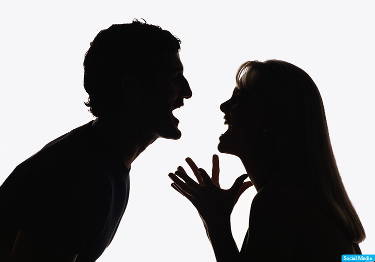 مهارت انتقاد سازنده و مقابله با انتقاد غیرسازنده