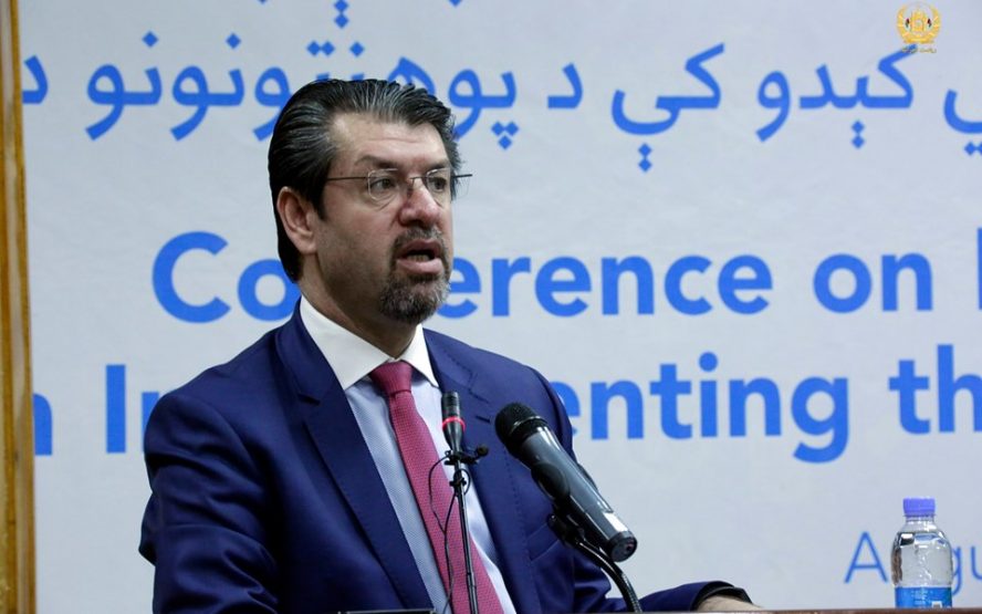 مصطفی مستور: افغانستان از لحاظ اقتصادی در پایین‌ترین رده‌ی جهان قرار دارد
