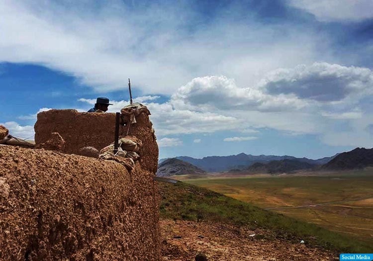 پایان حمله‌ی طالبان بر ارزگان خاص؛ 17 هراس‌افگن کشته شدند