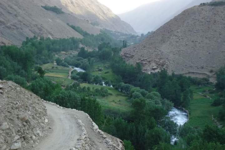 وزارت دفاع: ولسوالی‌های بهارک و خواجه‌غار تخار سقوط نکرده است
