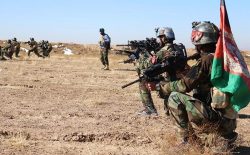 چهار سرباز ارتش در حمله‌ی هراس‌افگنان طالب در نیمروز جان باختند