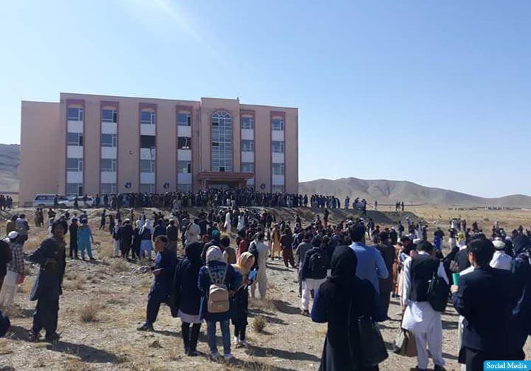 آمار زخمی‌های انفجار در دانشگاه غزنی به 23 نفر رسید