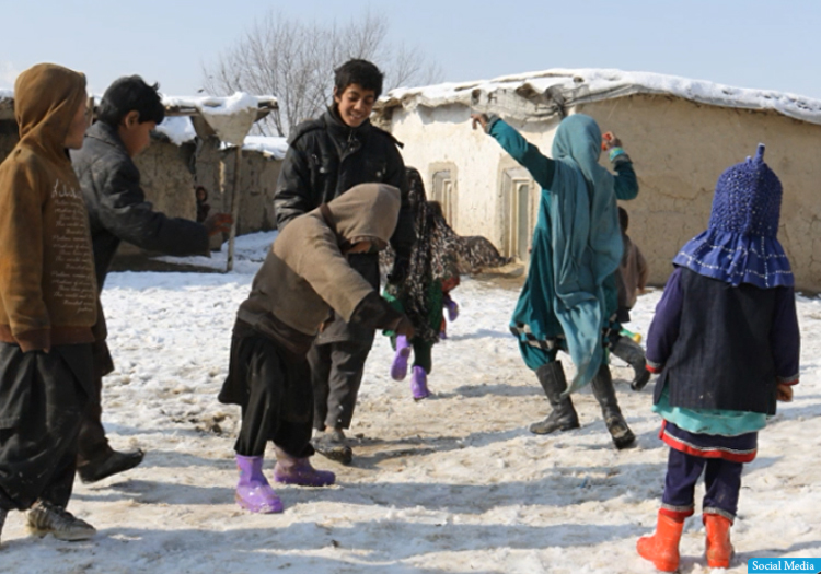 وزارت مهاجرین 35 میلیون افغانی را برای کمک به بیجاشدگان در کابل اختصاص داد