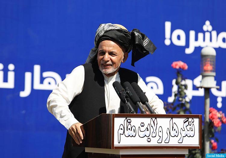 غنی به طالبان: از پاکستان بیرون شوید تا صلح کنیم