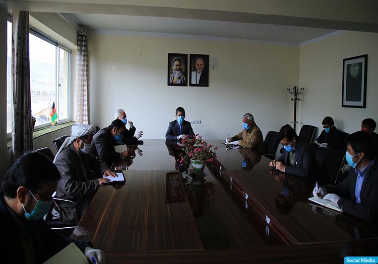 وضع محدودیت گشت‌وگذار به منظور جلوگیری از گسترش ویروس کرونا در بامیان