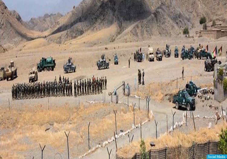 نیروهای دفاعی و امنیتی در ولسوالی اسپین‌بولدک ولایت کندهار مانور نظامی راه‌اندازی کردند