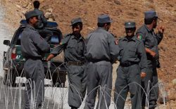 حمله‌ی طالبان در نیمروز؛ ۷ نفر از نیروهای پولیس جان باختند