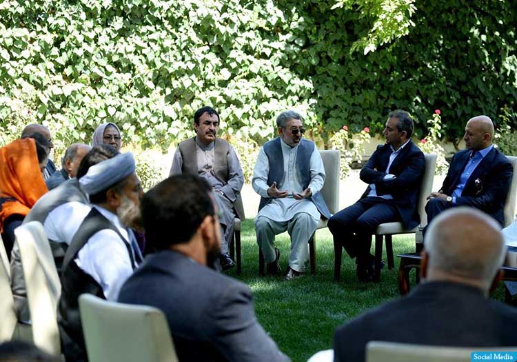 عضو هیأت مذاکره‌کننده: اجازه نداریم با رسانه‌ها صحبت کنیم