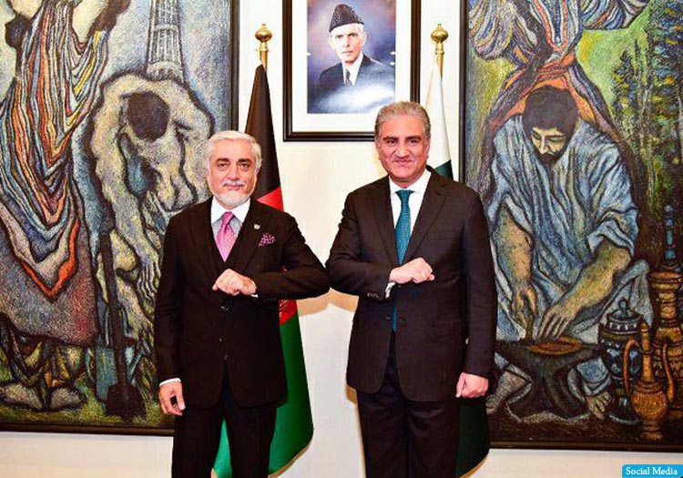 امید یا چالش؛ آیا گره بن‌بست گفت‌وگوهای صلح افغانستان به دست پاکستان باز می‌شود؟