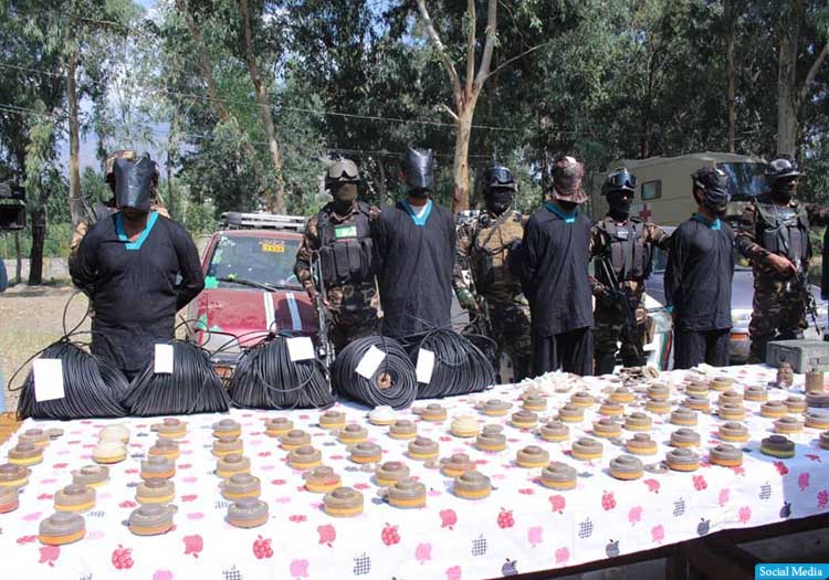 هشت نفر به اتهام ارتباط با گروه‌های تروریستی در کنر بازداشت شدند