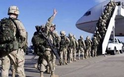 شمار نیروهای امریکایی در افغانستان و عراق به ۲۵۰۰ نفر کاهش می‌یابد