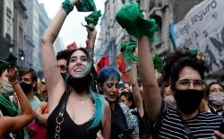 آرژانتین سقط جنین را قانونی کرد