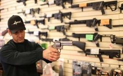 چین و امریکا ۷۵ درصد بازار فروش اسلحه را در اختیار دارند