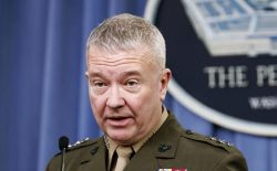 جنرال مکنزی: خروج سربازان امریکایی از افغانستان مبتنی بر شرایط باشد