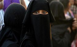سریلانکا پوشیدن برقع را ممنوع و هزار مدرسه‌ی اسلامی را بسته می‌کند