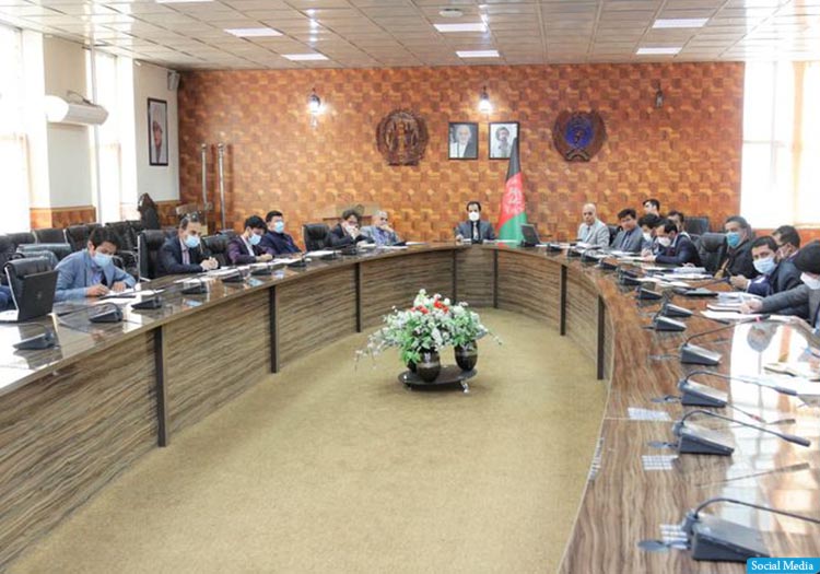 نگرانی از آغاز موج سوم کرونا؛ وزارت صحت خواهان وضع محدودیت شد