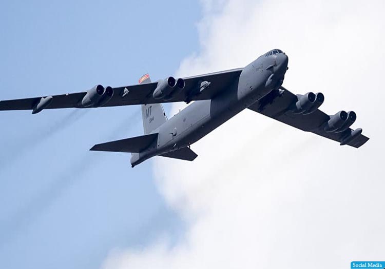 امریکا برای خروج مصون از افغانستان، بمب‌افگن‌ بی۵۲ در منطقه مستقر کرده است