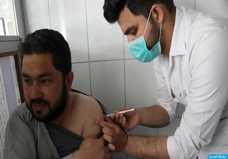 روند تطبیق واکسین کرونا در افغانستان از سرگرفته شد