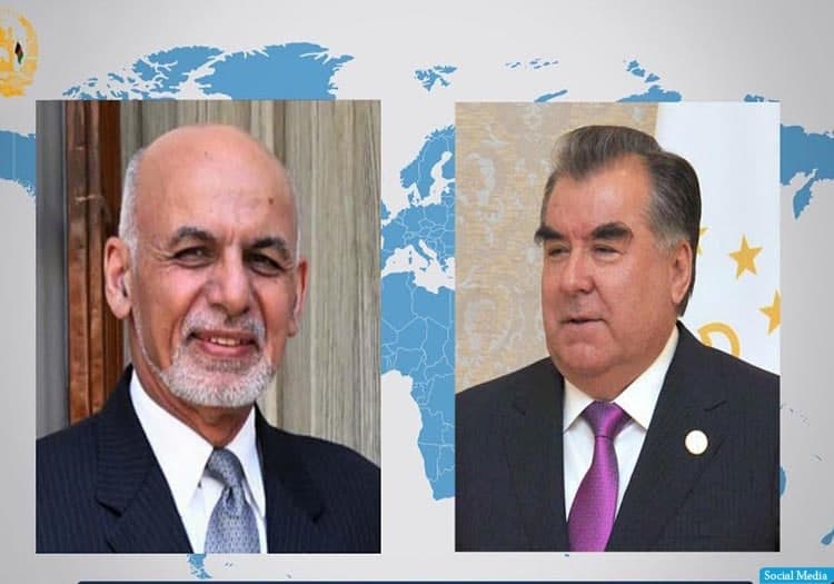 غنی به رحمان: به افرادی که به خاطر جنگ به تاجیکستان پناه برده اند، رسیدگی خواهد شد