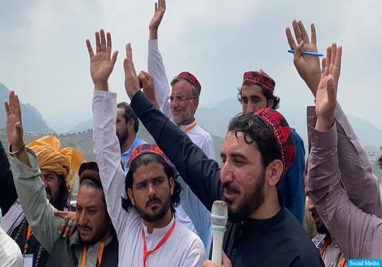 منظور پشتین: مداخله‌ی پاکستان در امور افغانستان باید متوقف شود