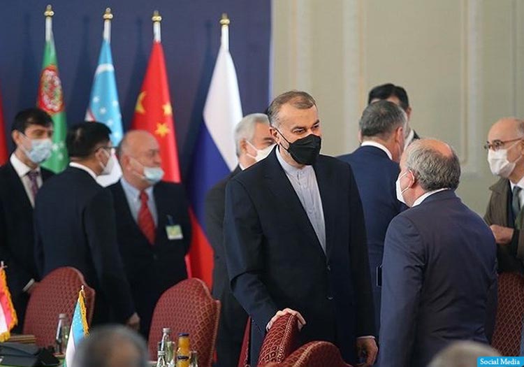 وزیر خارجه‌ی ایران: ما از تشکیل یک دولت فراگیر در افغانستان حمایت می‌کنیم