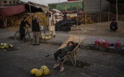گروه بین‌المللی بحران: گرسنگی و قحطی بیش‌تر از ۲۰ سال جنگ، از شهروندان افغانستان قربانی خواهد گرفت