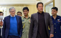 بیل گیتس به دعوت عمران خان به پاکستان سفر کرد