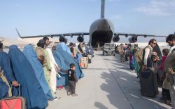 دیدبان حقوق بشر خواستار لغو محدودیت‌های سفر بر زنان افغانستان شد